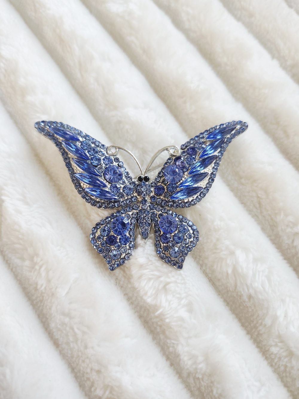 Rhinestone Butterfly Brooch Blue Crystal Pave Silver Tone Pin